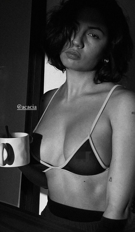 Maria Mood hd nackten foto