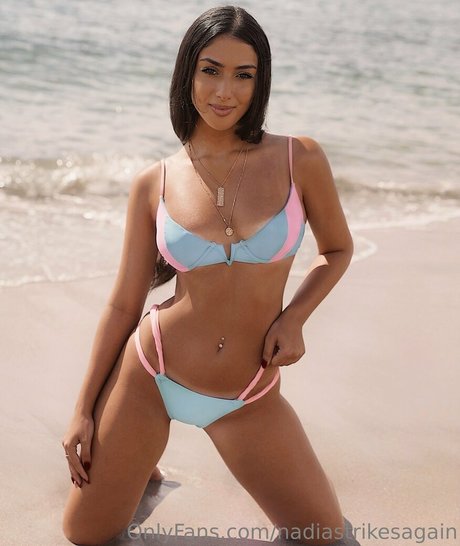 nadiastrikesagain hd freie galerie