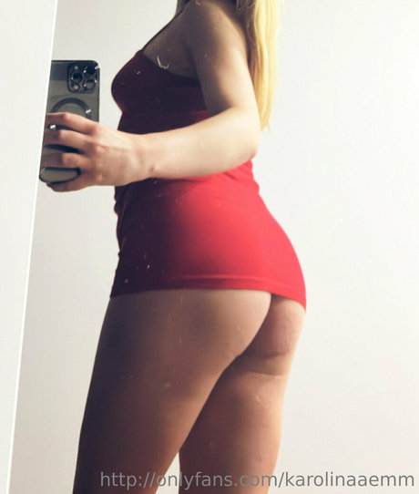 karolinaem free nacktheit exklusive bild