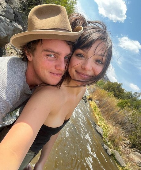 Cassady McClincy sexy nackte archiv