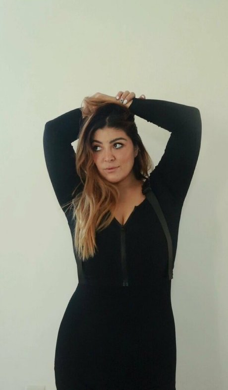 Ashlynn Arias schöne kunst bild