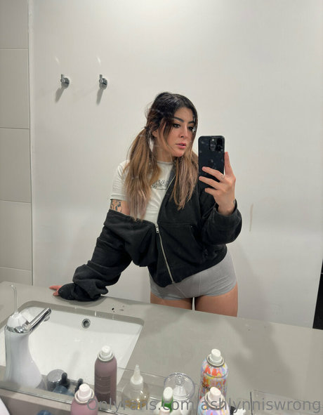 Ashlynn Arias erwachsene nackt galerien