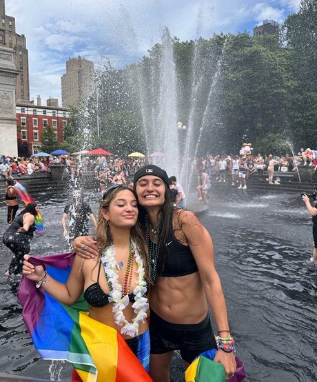 Claudia Conway hübsche pornografische galerien