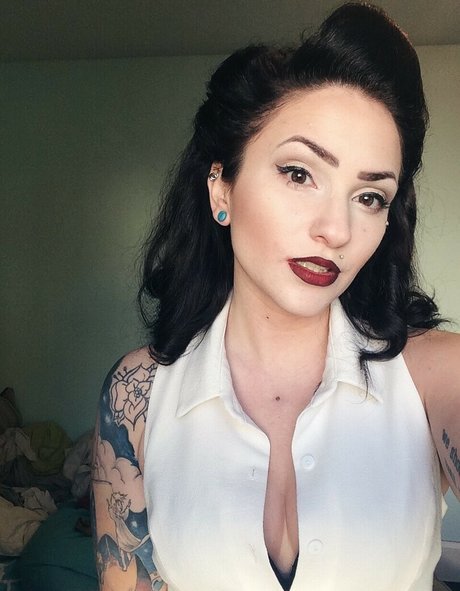 Lala Kitty perfekte nackt bild