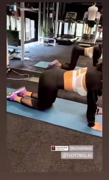 neskaranow exklusive nackten fotos