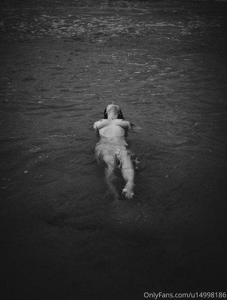 naked eve pornostar erotische bild