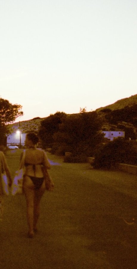 Aude a La Joie nackte pornostar bild