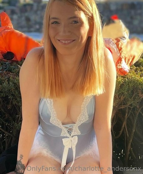 charlotte andersonx exklusive nette bilder