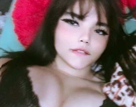 userninf model freie bilder