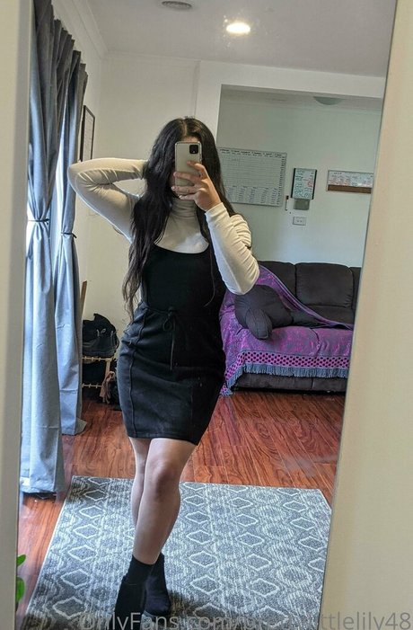 prettylittlelily48 schauspielerin nacktheit fotos