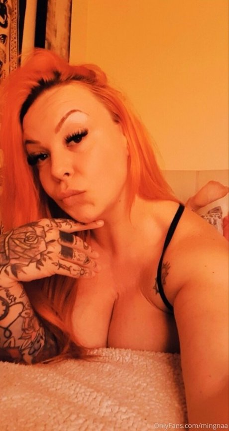 mingnaa nackt porno foto