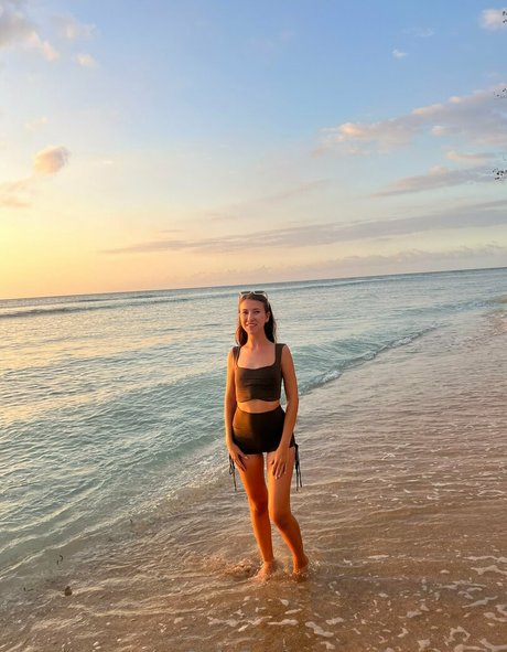 Elina re vip porno sexy galerie