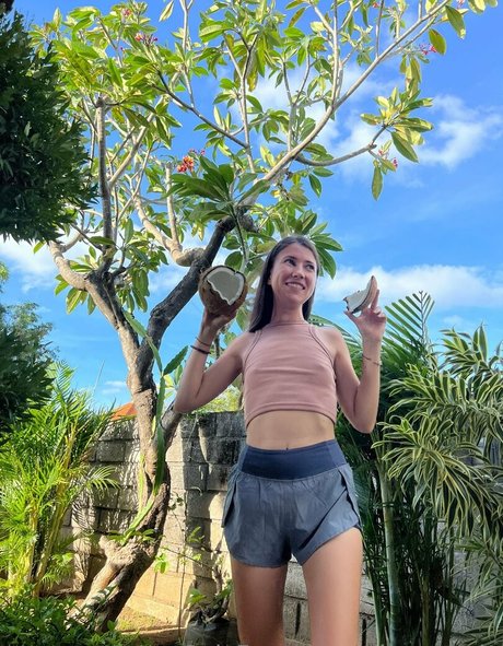 Elina re vip hübsche xxx galerien