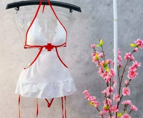 Elina re vip erwachsene erotische galerie