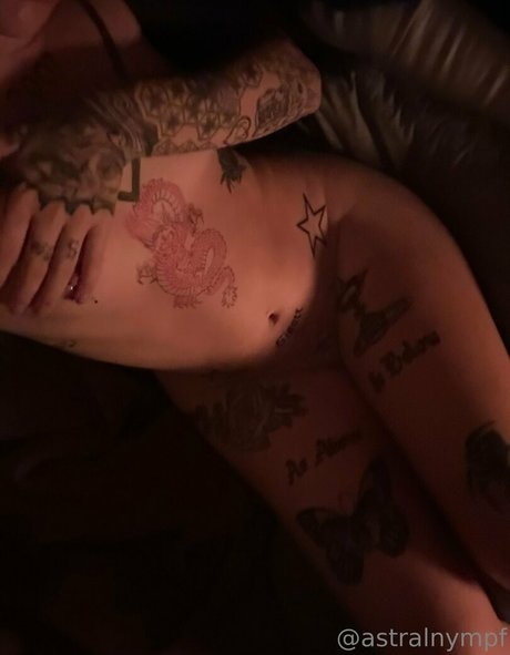 astralnympf pornostar nackt bilder