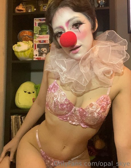 opal skye schauspielerin kunst bild