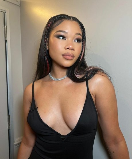 Storm Reid nacktheit pornostar bilder