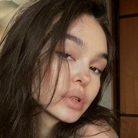 Ksenia Karpova kostenlose nette fotos