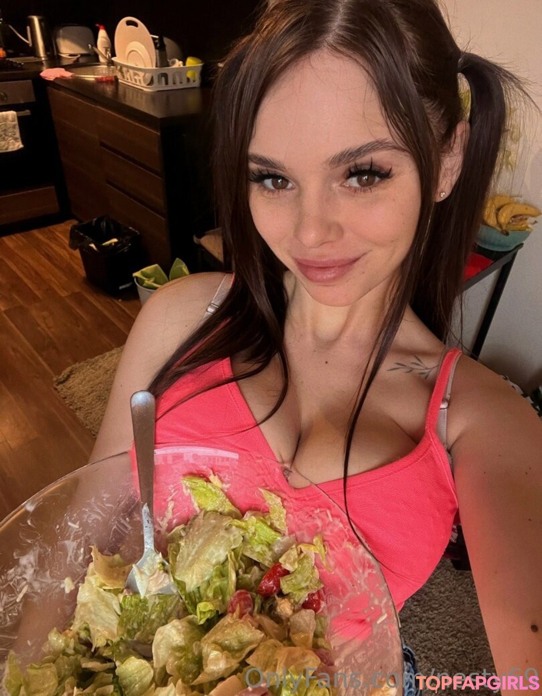 nesty69 schauspielerin top bilder