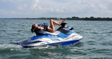 woodsman wife nackt sexy fotos