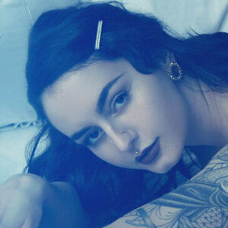 Ava Damore xxx akt archiv