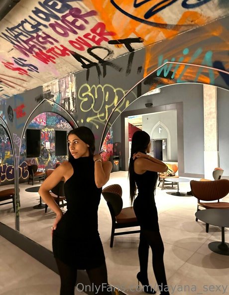 dayana sexy Bilder