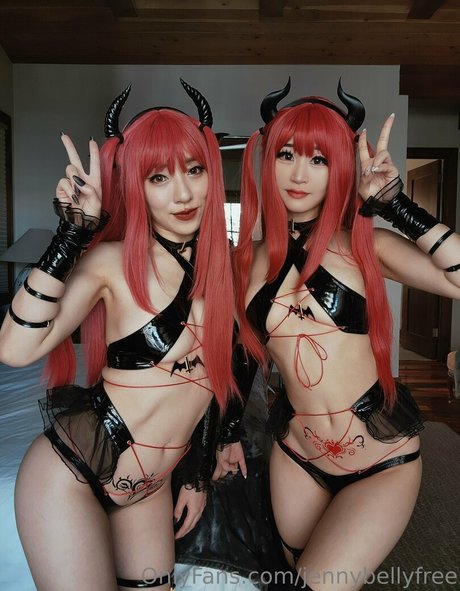 jennybellyfree top foto