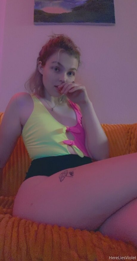 hereliesviolet top schöne fotos