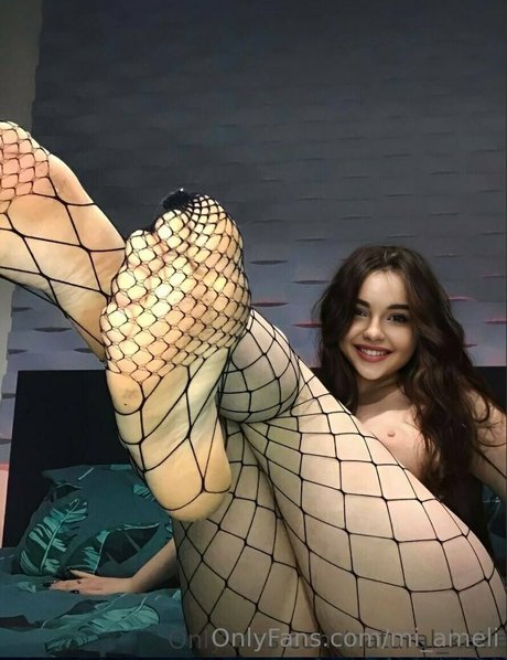 mi ameli porno archiv