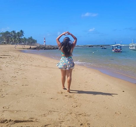 Thais Nakaguma Bilder