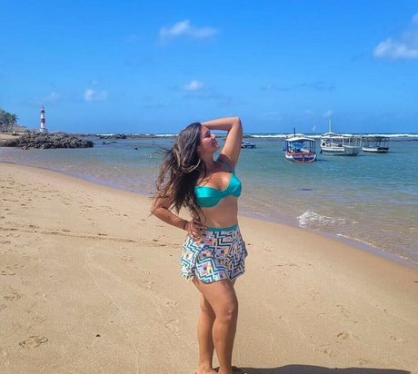 Thais Nakaguma porno sexy bilder