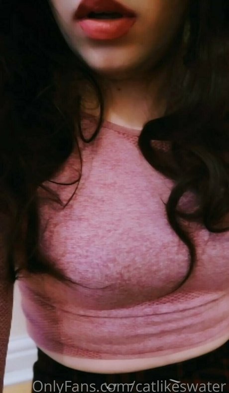 Cat Likes Water nackt nette fotos
