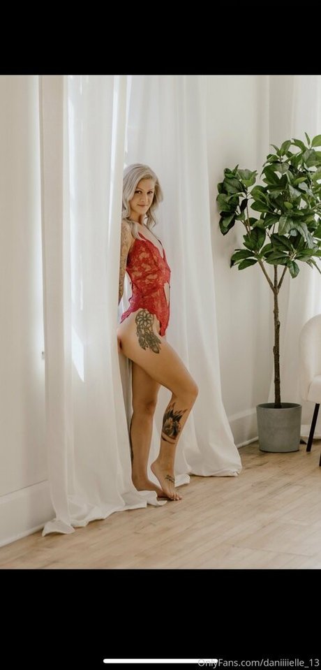 daniiiielle 13 model akt bilder