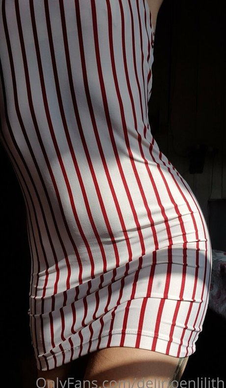 delirioenlilith sexy erwachsene fotos