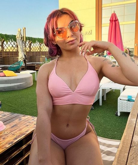 shemale im freien nur fans perfekte nette bild