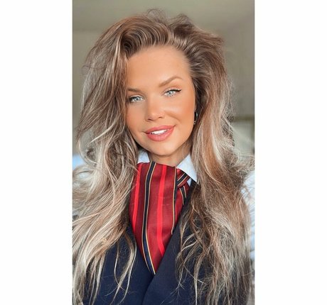 Joyce Straten erwachsene nackte bild