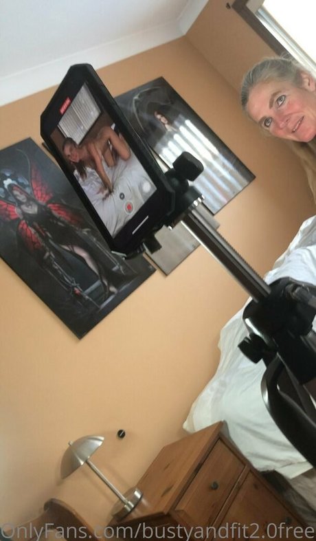 bustyandfit2 0free heiße hd galerie