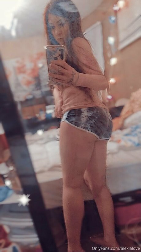 alexialove schauspielerin erotische foto