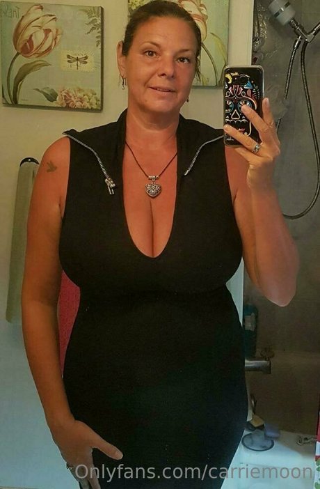 carriemoon kunst heiße fotos