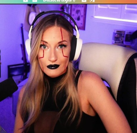 BasicWitGirl hübsche foto