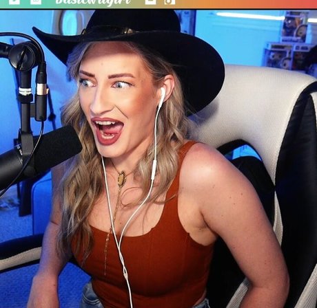 BasicWitGirl nackt porno bilder