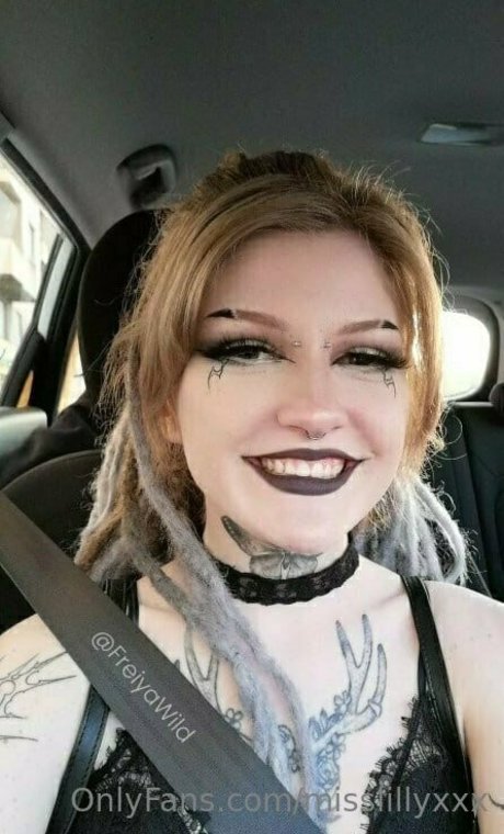 misslillyxxx nacktheit xxx bild