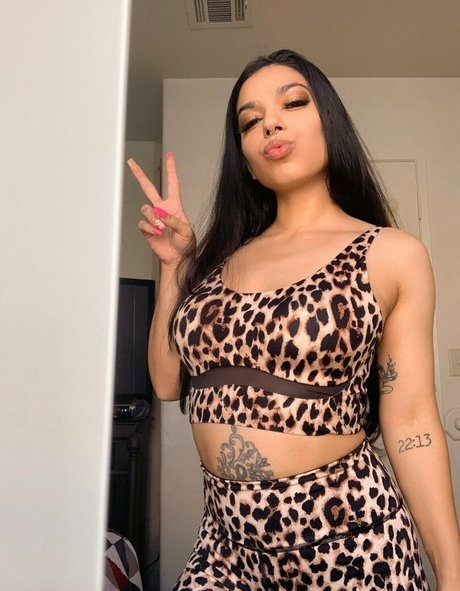 torothadon xxx nackten fotos