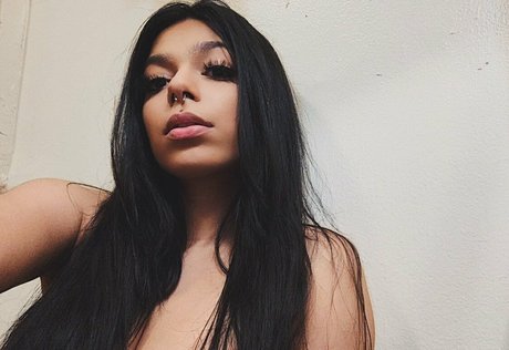 torothadon kostenlose akt bild