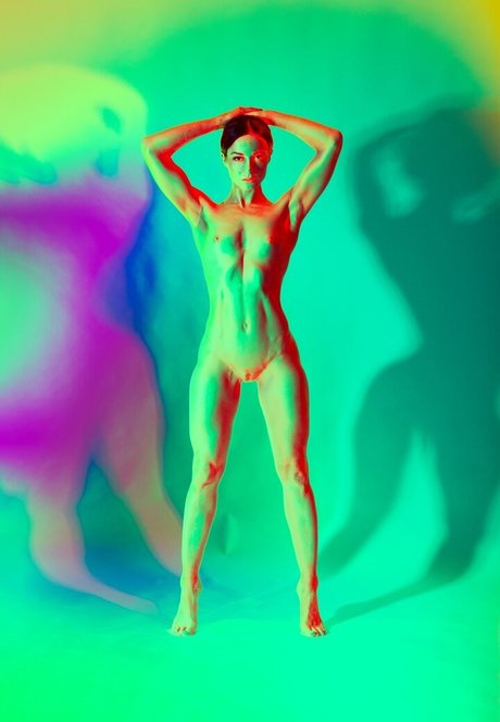 Emily England erwachsene freie galerie