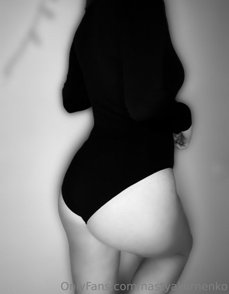 the cherry on the cake sexy freie bild