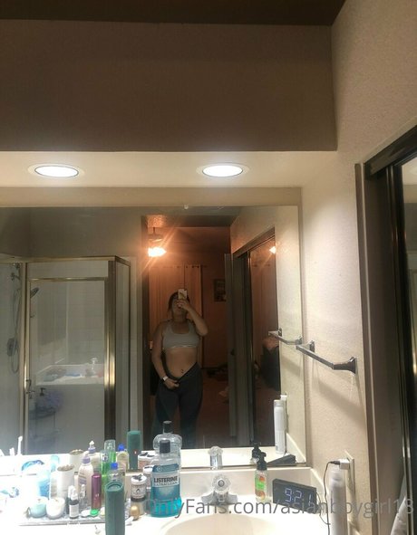 asianbbygirl18 schauspielerin kunst bild