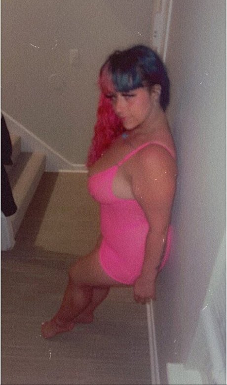 Harlee Queeni erotische nette galerie