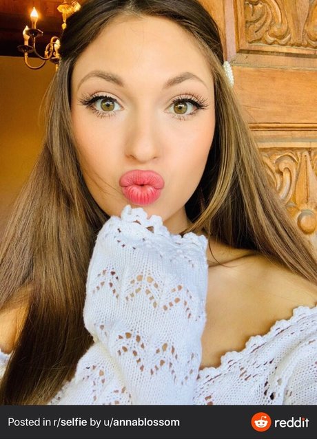 Annablossom nackt perfekte galerien