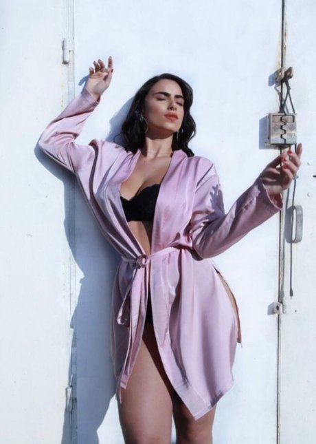 Carmel Yehezkel sexy hd foto